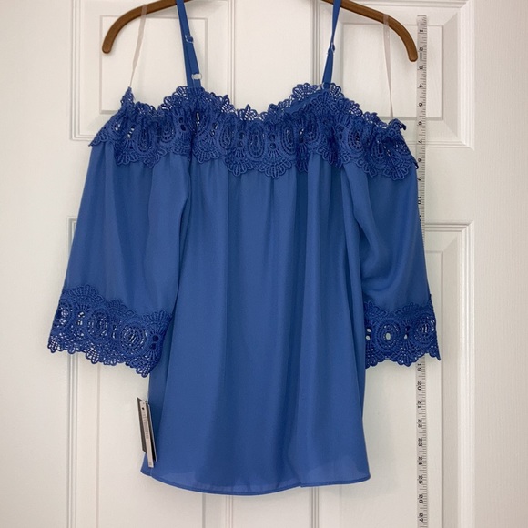 Periwinkle Off the Shoulder 3/4 sleeve Blouse - Picture 8 of 9